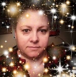 Meet your Posher, Raisa